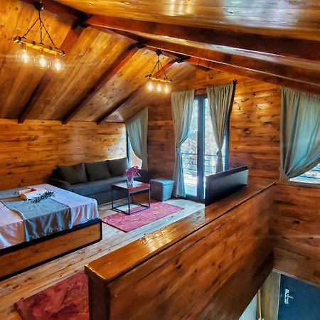 Coratina Cottage อุลซิน ภายนอก รูปภาพ